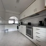 Bayview דירה