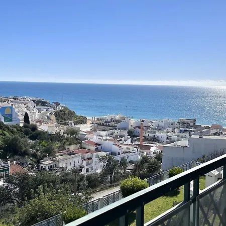 Bayview Apartman *
