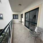 Bayview * Αλμπουφέιρα